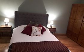 Inviting 1-Bed Annex In Sutton Coldfield
